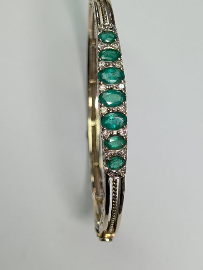 9ct Gold Diamond & Emerald Patterned Bangle