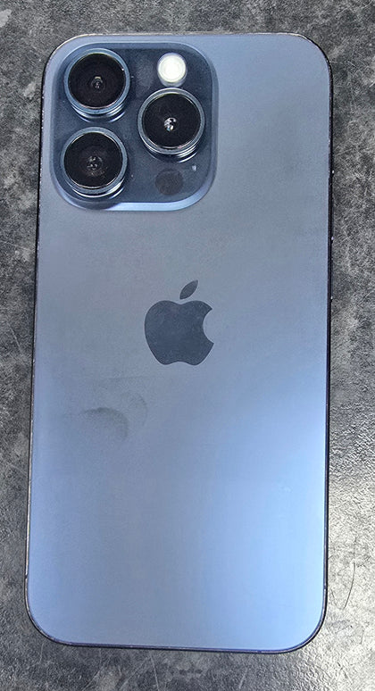 Apple iPhone 15 Pro - 128 GB - Grade C