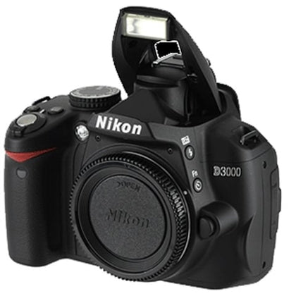 Nikon D3000 (Body) + Nikon AF-S DX Nikkor 18-55mm F/3.5-5.6G ED II