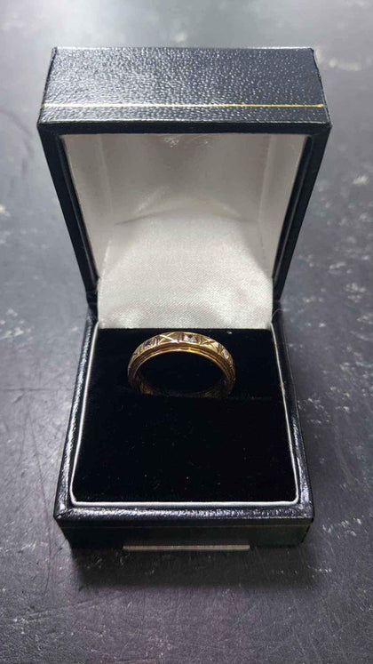 9ct Yellow Gold ring ,weight 3.36g , size 0.