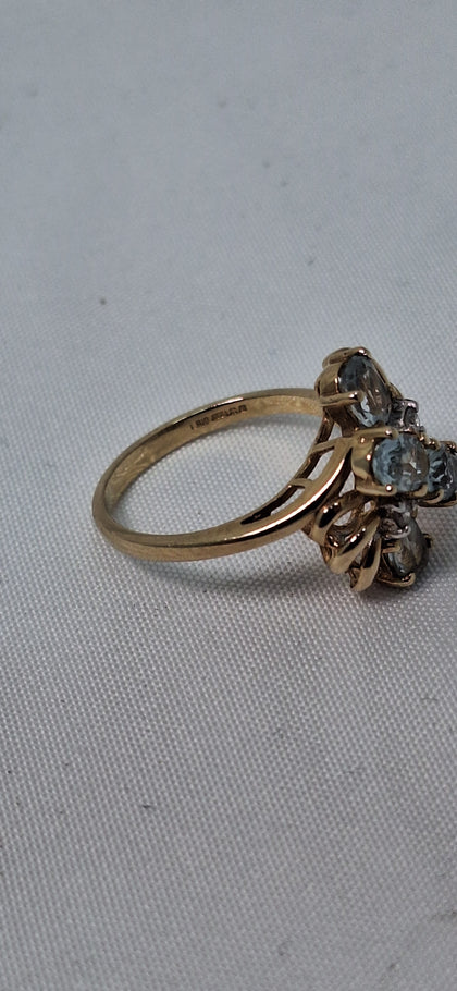 9ct Yellow Gold Ladies Cluster Ring With Ultra Marine Stones - Size L - 2.7 Grams