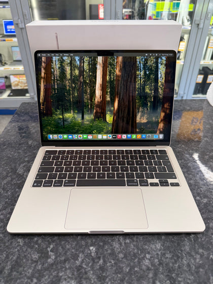 MacBook Air 2025 - M4 - 256GB - 16GB