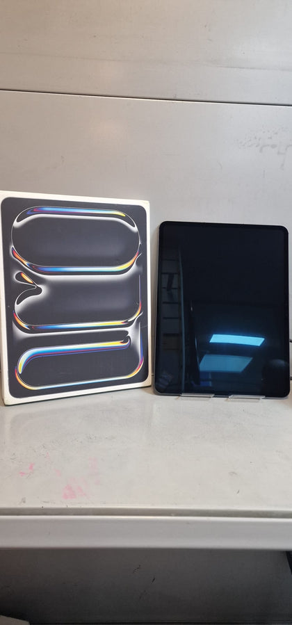 2024 Apple iPad Pro M4 Chip (13-inch, Wi-Fi + Cellular, 512GB) - Space Black