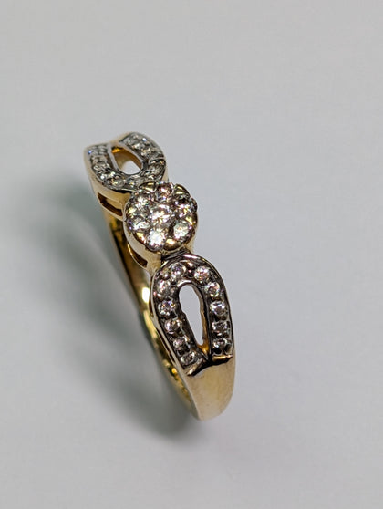 18CTGold Dual Horseshoe Diamond Ring - size N 1/2