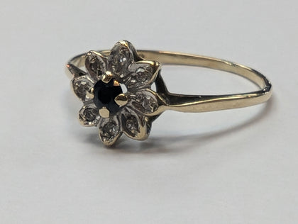 9CT GOLD DIAMOND FLOWER PETAL RING PRESTON STORE