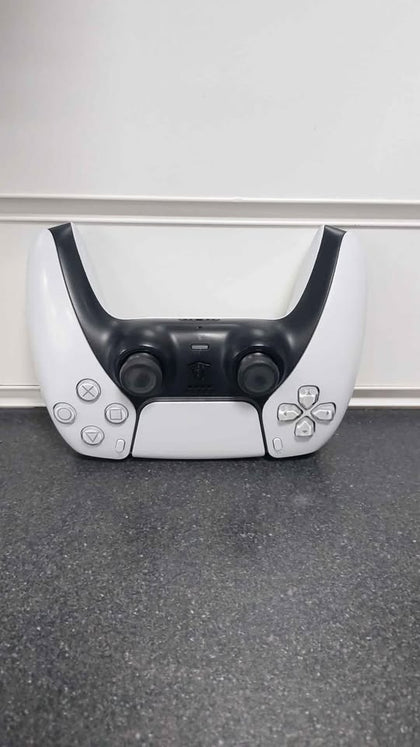 PRE OWNED, PLAYSTATION 5 DISK CONSOLE, 825GB, WHITE, WITH CONTROLLER