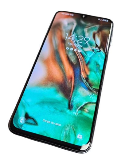 Galaxy A40 64gb - Shimmering Black - Boxed