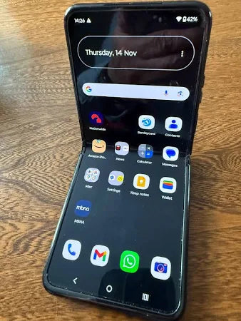 Moro Razr Ultra 40 256gb Unlocked