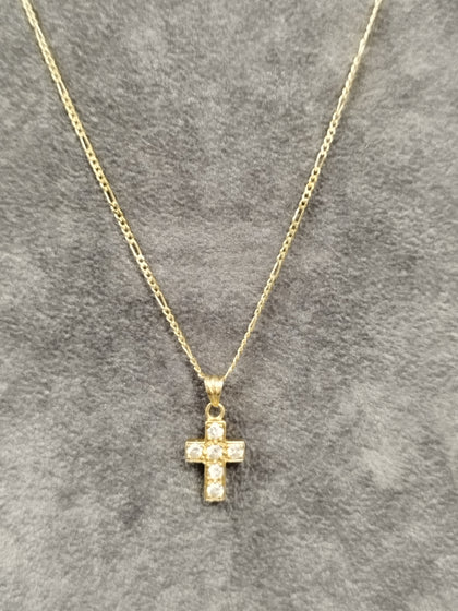 14ct Yellow Gold Cross set with Clear Stones & Figaro Chain 15