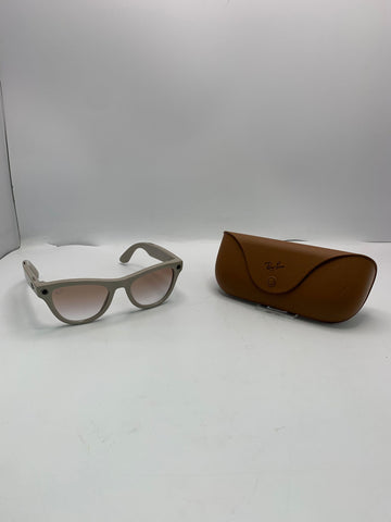 Ray-Ban: Meta Skyler RW4010 Smart Glasses and Case