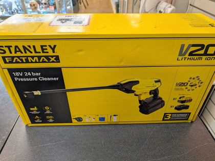 Stanley FatMax V20 Pressure Washer set with battery. Yellow & Black