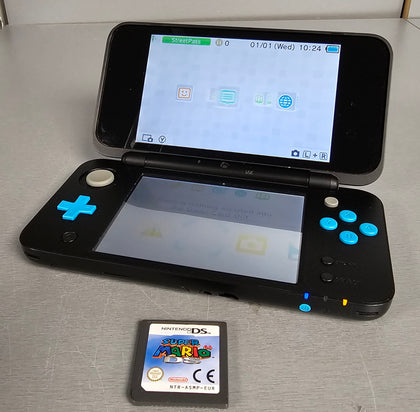 New Nintendo 2DS XL Black Turquoise + Super Mario DS Game