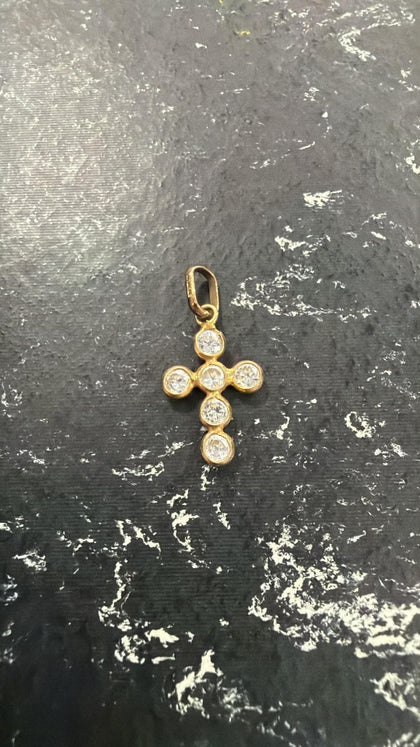 9ct C.Z cross