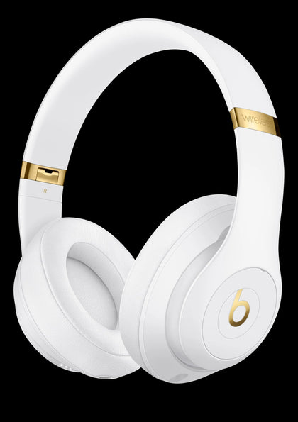 Beats Studio3 Wireless Over‐Ear Headphones - White - MQ572