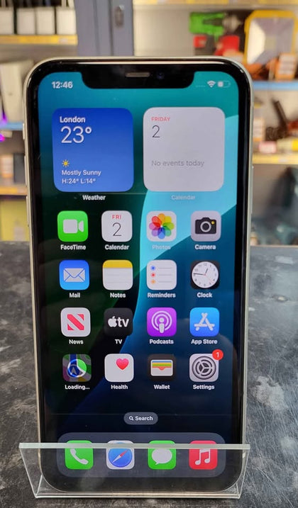 Apple iPhone 11 - 64 GB, White