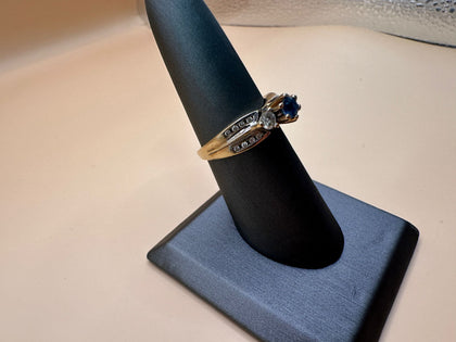 9ct Gold Blue & Clear Gem Ring