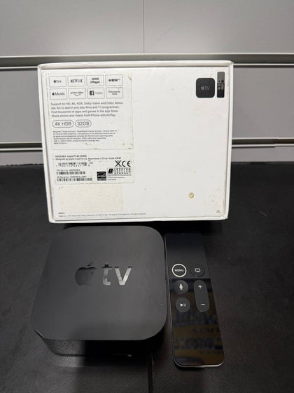 Apple TV 4K 1st Gen 32GB (A1842) + Siri Remote