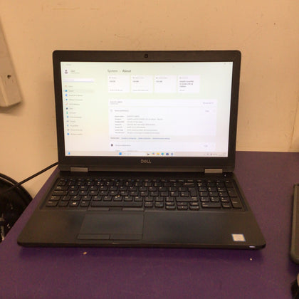 Dell Latitude 5590 Laptop