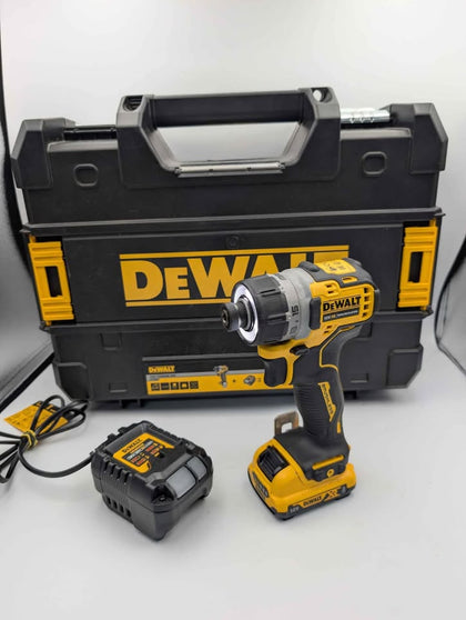 DeWALT 12V XR Brushless DCF601 Cordless Sub-Compact Impact Driver Kit - W/ 2ah Batt & Charger