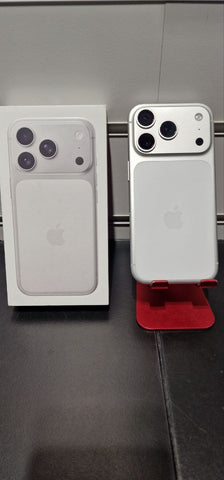 Apple iPhone 17 Pro (A3523) 256GB Silver, Unlocked