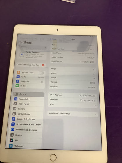 Apple iPad 8th Gen 10.2