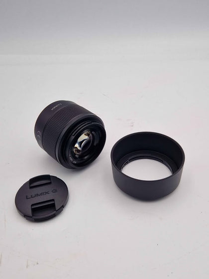 Panasonic Lumix G 25mm f/1.7 ASPH Prime Lens – Micro Four Thirds