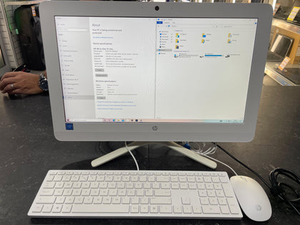 HP ALL IN ONE DESKTOP - WHITE