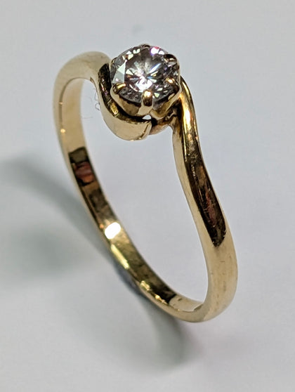 18CT Gold Diamond Ring Size K