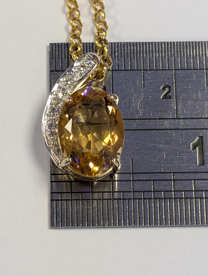 9ct gold Belcher chain with large yellow stone pendant