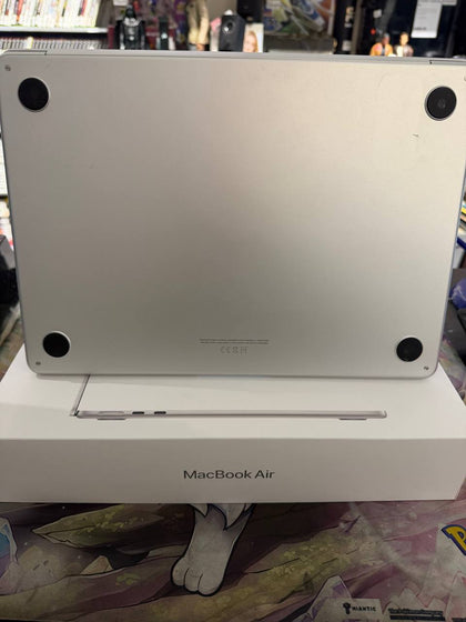 MacBook Air 16,12 M4 Chip (10-CPU 8-GPU) 16GB 256GB SSD 13