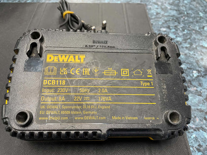 DEWALT DCB118