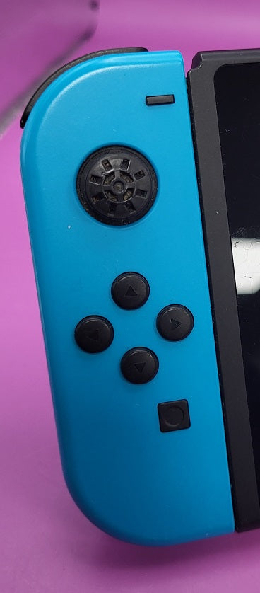 Switch Console, 32GB HAC-001-01 + Neon Red/Blue Joy-Con, Discounted