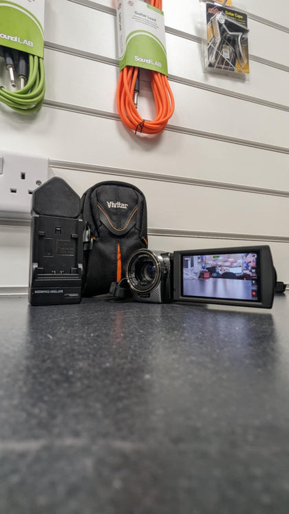 Sony HDR-CX130, W/ Charger and Carry bag
