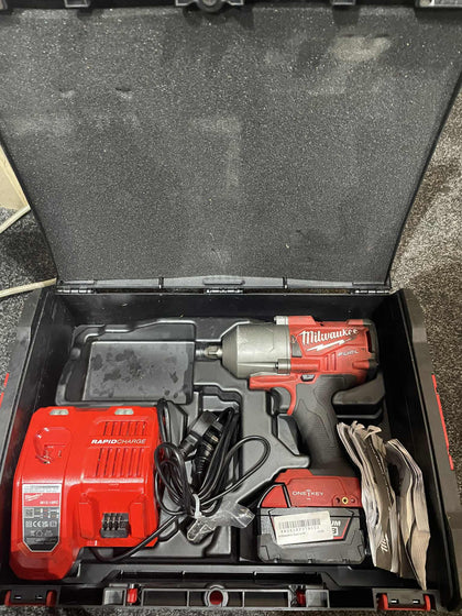 Milwaukee M18 impact wrench