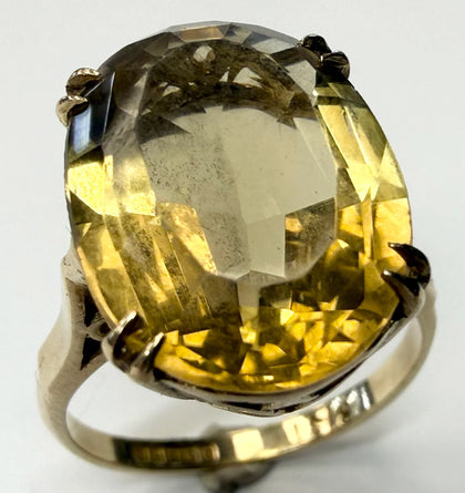 9ct gold dress ring with large yellow stone size K 1/2