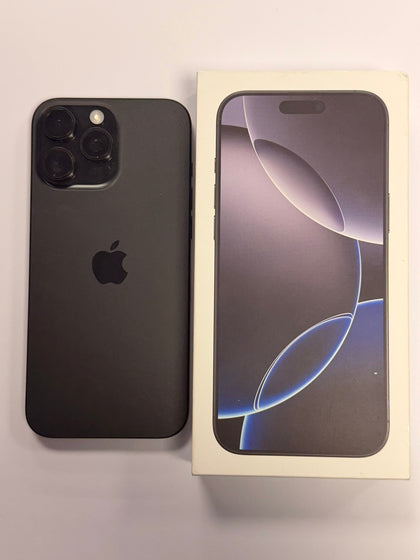 Apple iPhone 16 Pro Max 1TB Black Titanium 100%