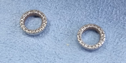 Diamond earrings 9 carrot gold