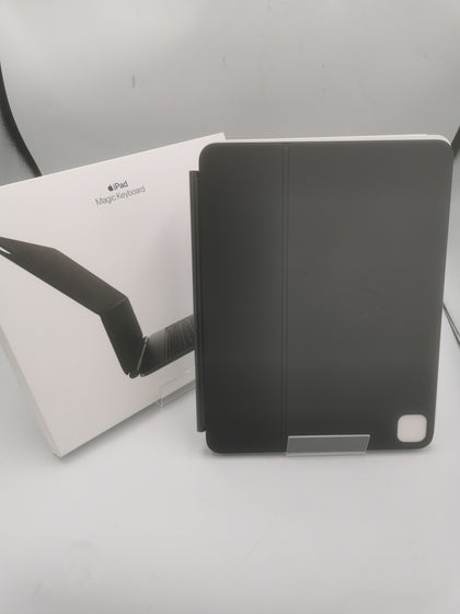 Apple Magic Keyboard for iPad Pro 13