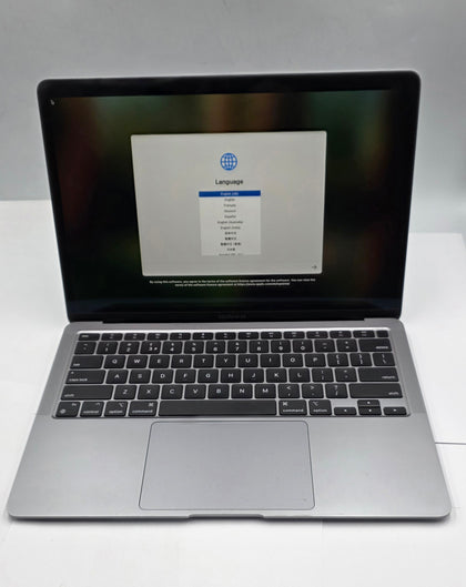 MacBook Air 10,1, M1 (8-CPU 8-GPU), 8GB Ram, 512GB SSD, 13''
