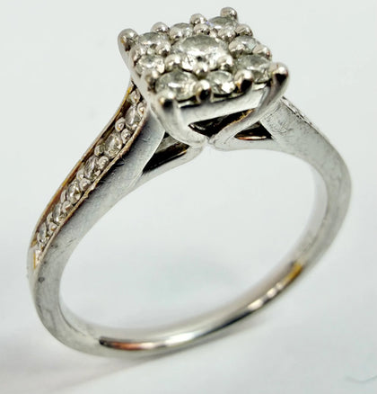 Platinum Diamond Cluster Ring Size K 1/2