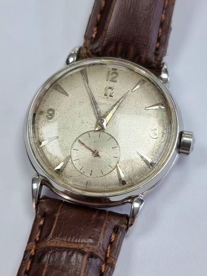 omega seamaster bumper 2402 1950's