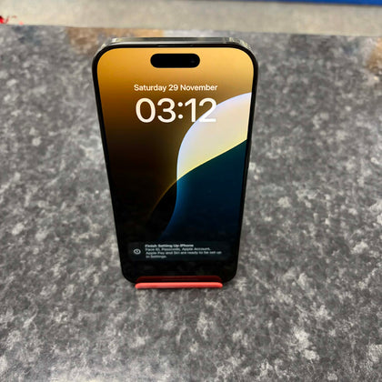 Apple Iphone 16 pro - black - Grade A