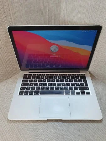 Apple Macbook Pro A1502 13.3