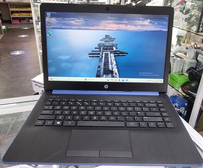 HP Laptop Win 11, 64gb hdd, amd radeon r3, 2.30ghz, 4gb ram