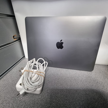 2022 Apple MacBook Pro 13