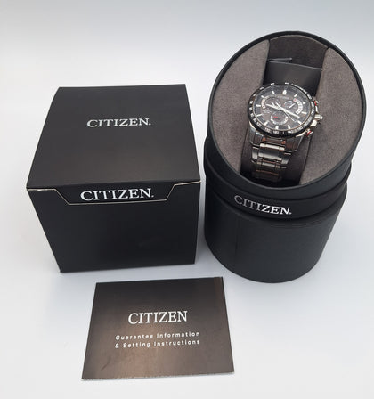 Citizen Eco-Drive Chronograph Stainless Steel Bracelet Watch with black face, with original box, spare links and papers