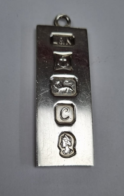 SOLID SILVER BAR PENDANTD LEYLAND