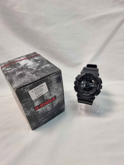 Casio G-Shock Ga-110 Gents Heavy Duty Quartz Watch With Resin Strap - Boxed In Excellent Condition