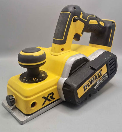 DeWalt DCP580 18V XR Cordless Planer body only *collection only*