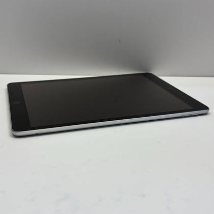 Apple iPad 9th Generation 64GB Model A2604 Faulty Parts Only